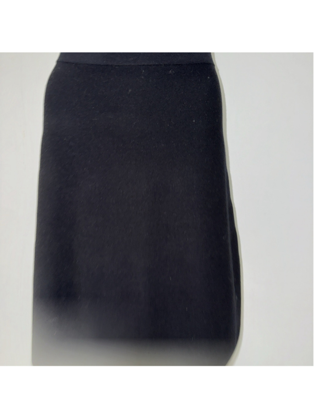 saks fifth avenue black skirt knit medium